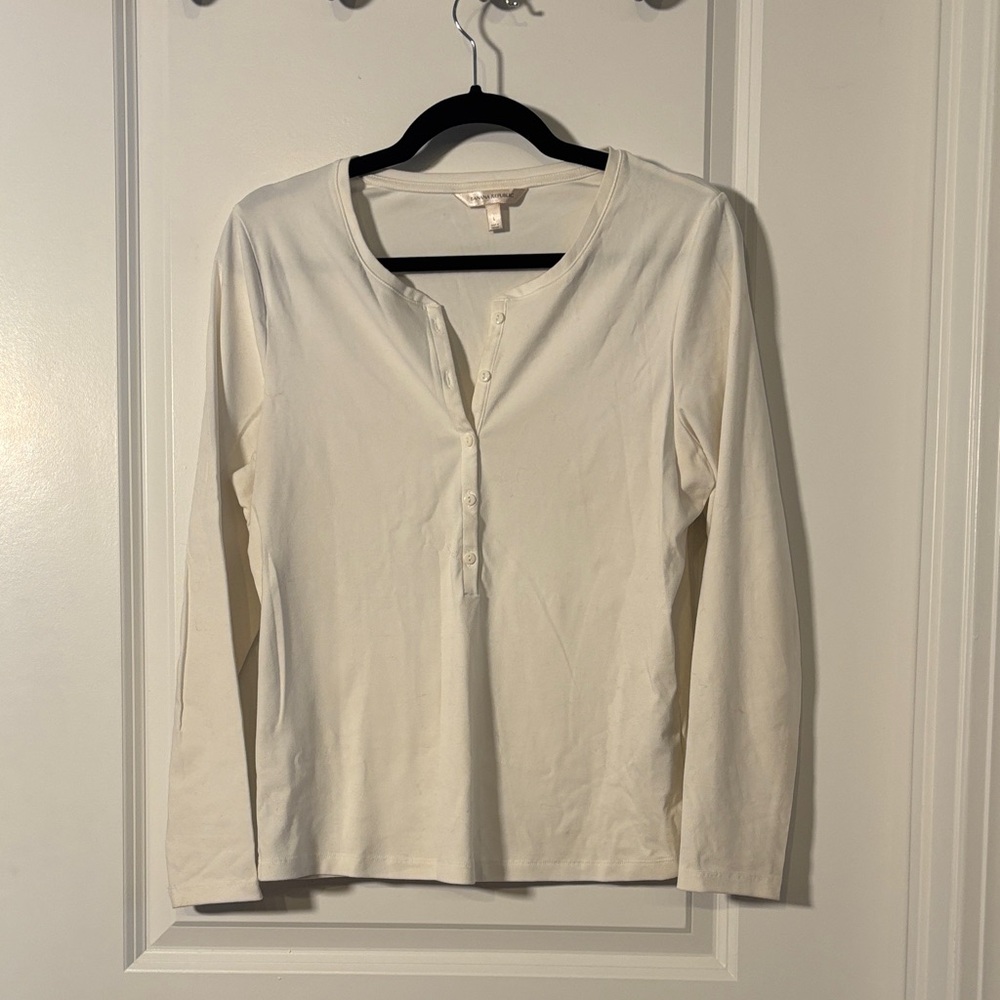 Banana Republic Off-White Long Sleeve Tee